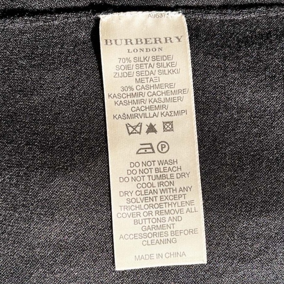 BURBERRY Vintage Lace Trim Collar Button & Tie Belt Cardigan - Picture 13 of 15